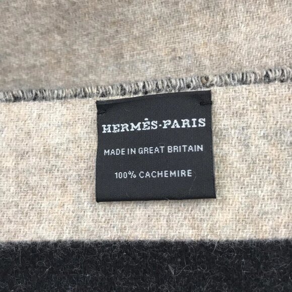 HERMES - Gray Beige Black Cashmere Scarf - Picture 3 of 5